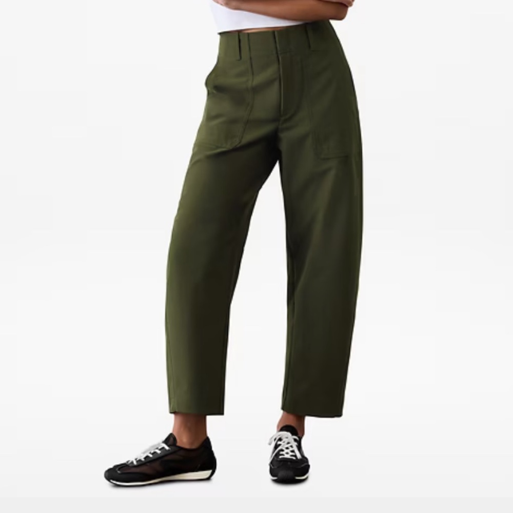 NWT Athleta Skyline High Rise Barrel Leg Pant, Aspen Olive, Size 6